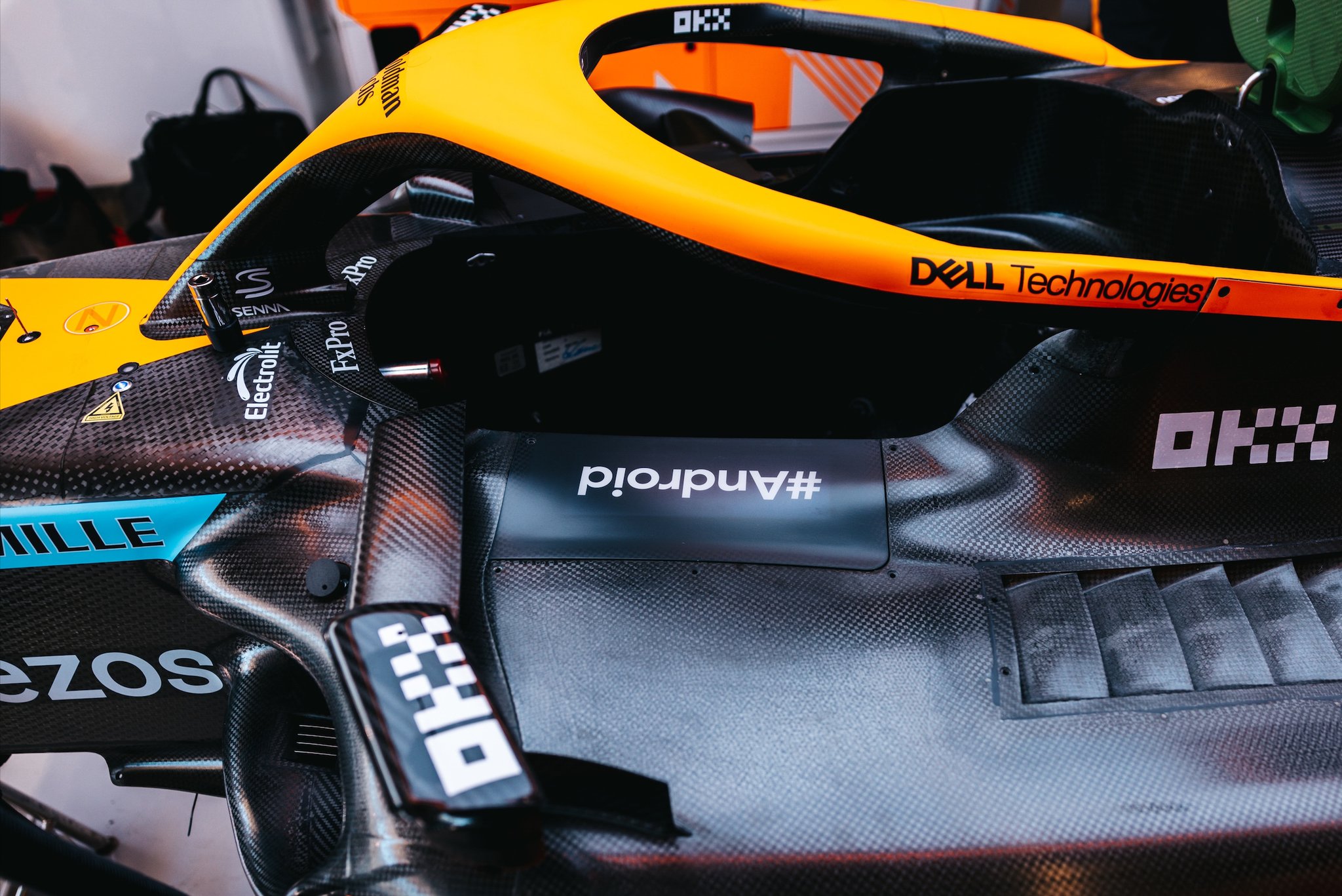 McLaren Racing Seamless Digital