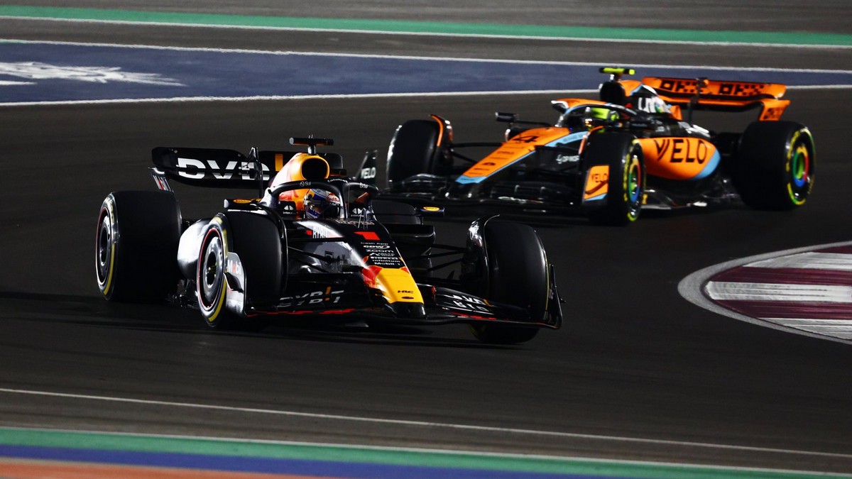 Verstappen McLaren Red Bull