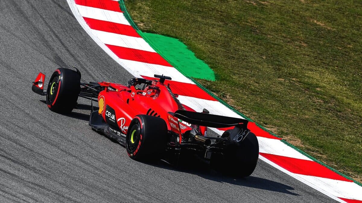 Ferrari test SF-24
